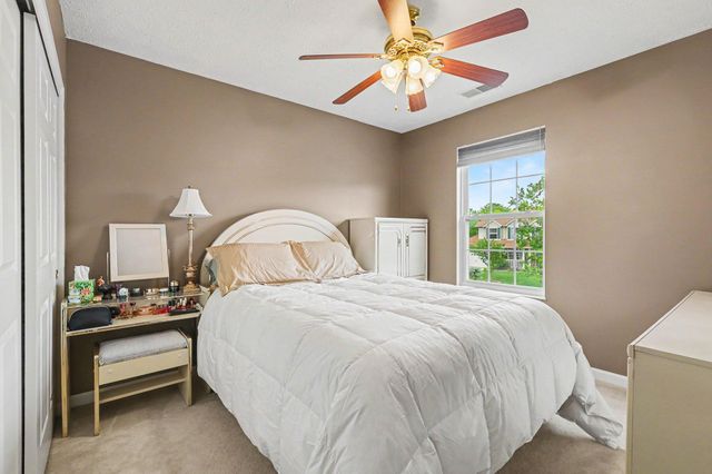 2187 Bluegrama Drive, Burlington, KY 41005