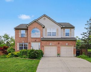 2187 Bluegrama Drive, Burlington, KY 41005