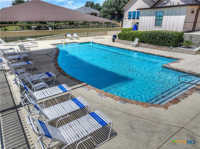 263 Paradise Hills, New Braunfels, TX 78132