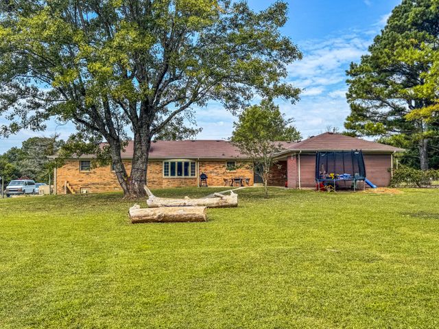 106 Ledgeview Dr, Shelbyville, TN 37160