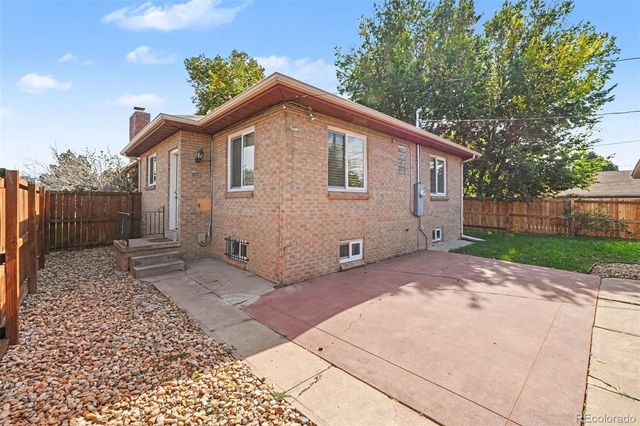 2395 Pontiac Street, Denver, CO 80207