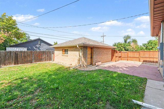 2395 Pontiac Street, Denver, CO 80207