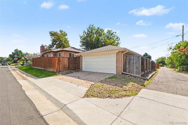 2395 Pontiac Street, Denver, CO 80207