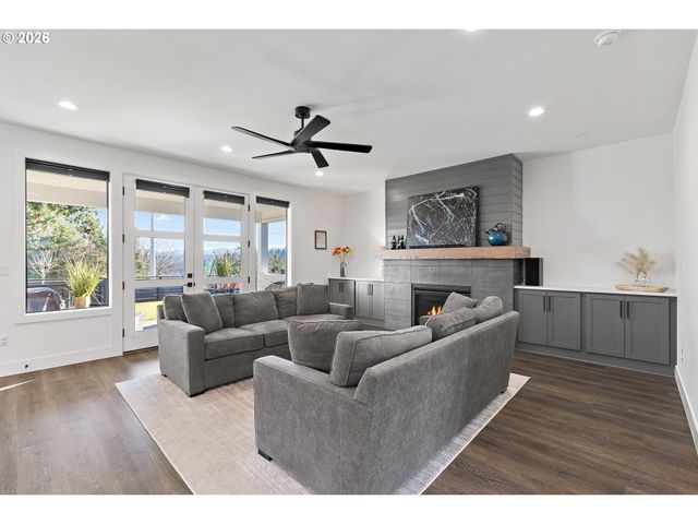 37802 Se OLSON St, Sandy, OR 97055
