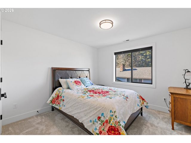 37802 Se OLSON St, Sandy, OR 97055