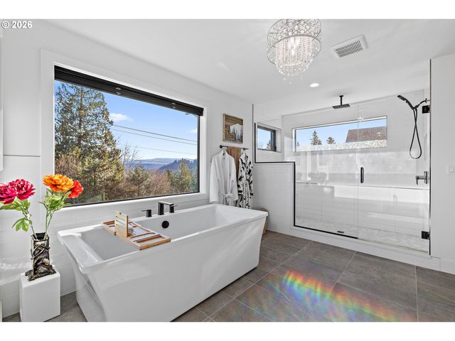 37802 Se OLSON St, Sandy, OR 97055