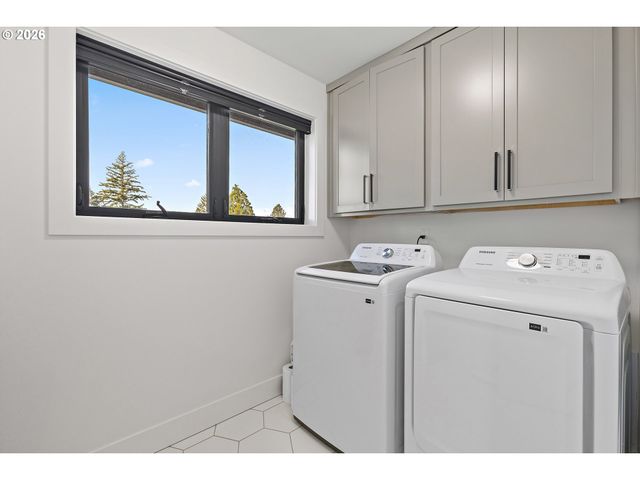 37802 Se OLSON St, Sandy, OR 97055