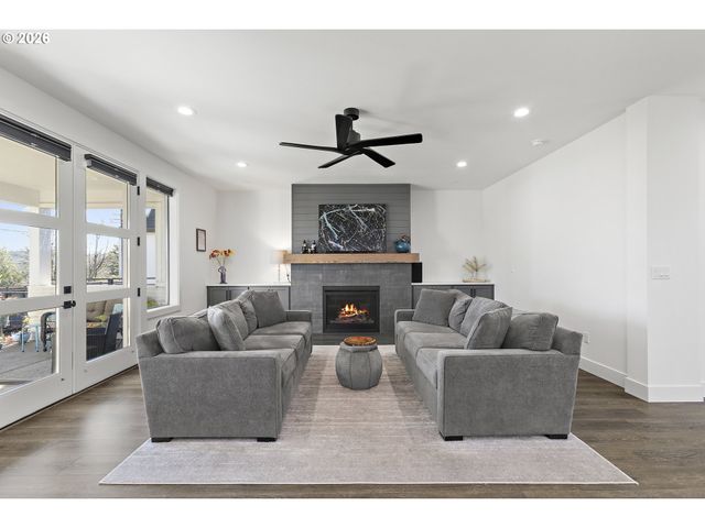 37802 Se OLSON St, Sandy, OR 97055