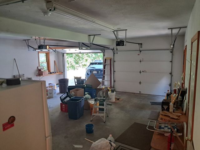 55 Howard St, Lunenburg, MA 01462