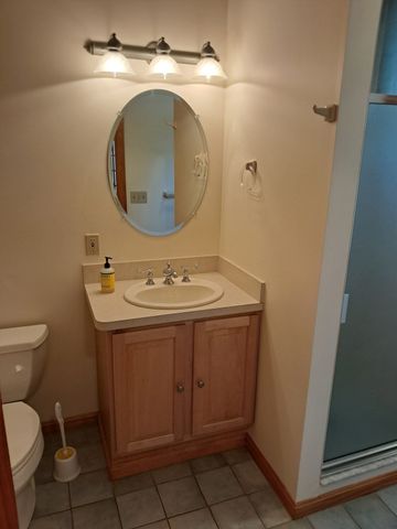 55 Howard St, Lunenburg, MA 01462