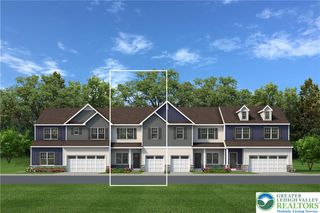 4 Lone Fox Lane 106, Easton, PA 18045