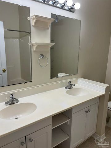 7820 Mellow Days Dr, Pensacola, FL 32506