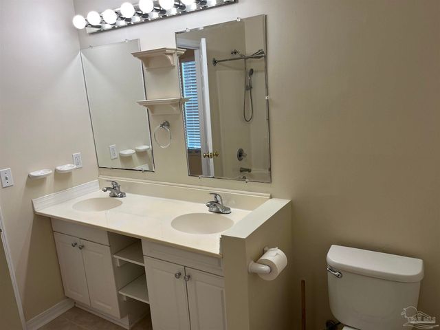 7820 Mellow Days Dr, Pensacola, FL 32506