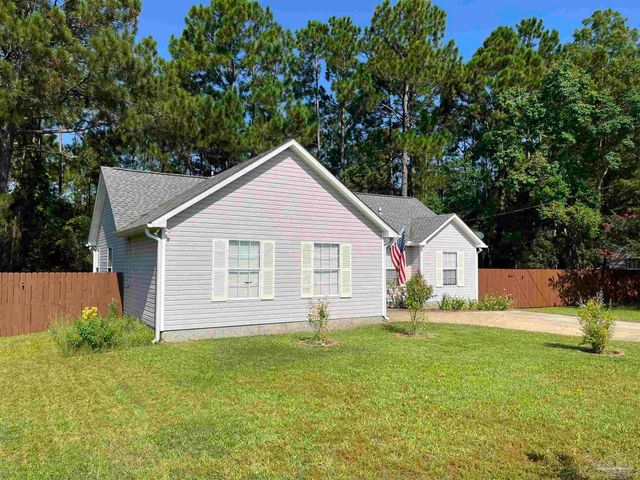 7820 Mellow Days Dr, Pensacola, FL 32506