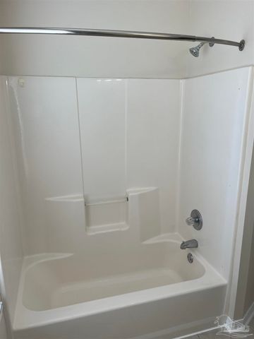 7820 Mellow Days Dr, Pensacola, FL 32506