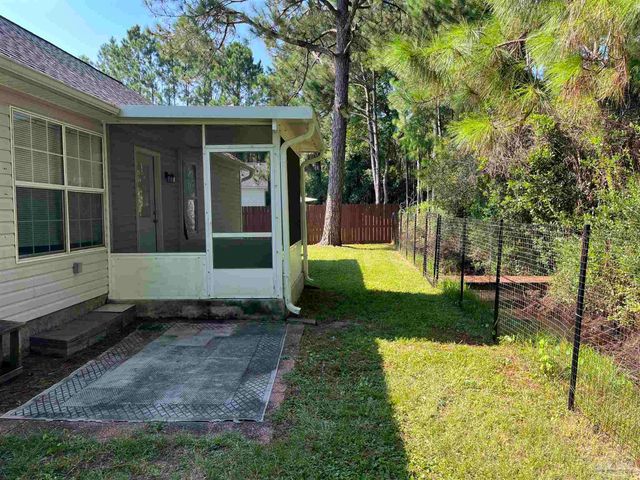 7820 Mellow Days Dr, Pensacola, FL 32506