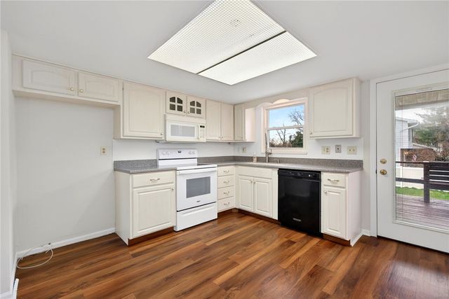 7031 Union Schoolhouse Road, Riverside, OH 45424