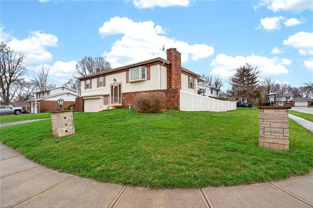 7031 Union Schoolhouse Road, Riverside, OH 45424