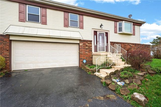 7031 Union Schoolhouse Road, Riverside, OH 45424