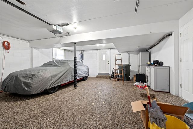 7031 Union Schoolhouse Road, Riverside, OH 45424