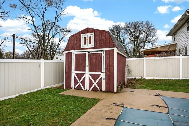 7031 Union Schoolhouse Road, Riverside, OH 45424