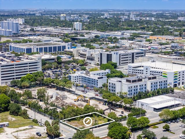 1800 NW 7th Avenue, Miami, FL 33136
