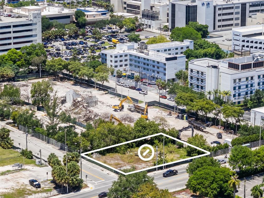 1800 NW 7th Avenue, Miami, FL 33136