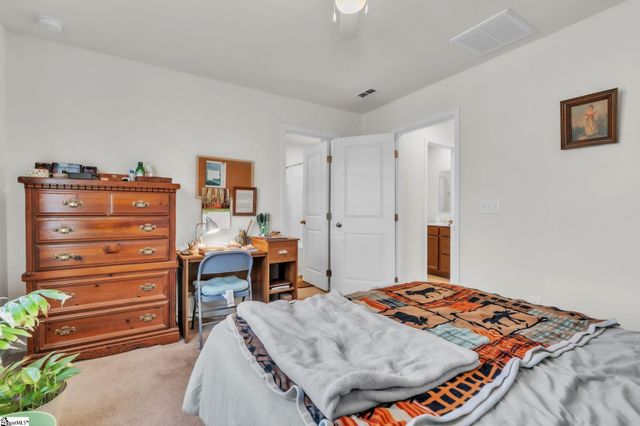 35 Tidworth Drive, Greer, SC 29651