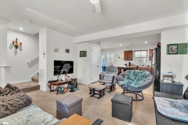 35 Tidworth Drive, Greer, SC 29651