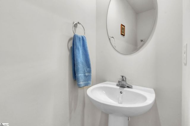 35 Tidworth Drive, Greer, SC 29651