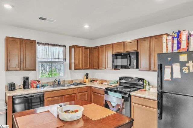 35 Tidworth Drive, Greer, SC 29651