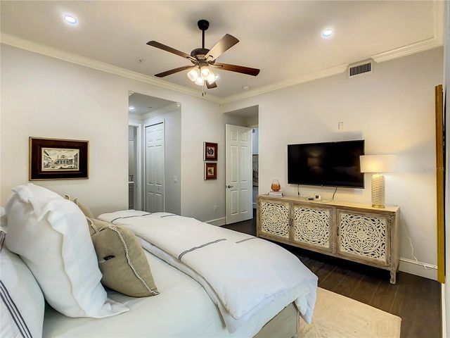 2120 MEETING PLACE 19-101, Orlando, FL 32814