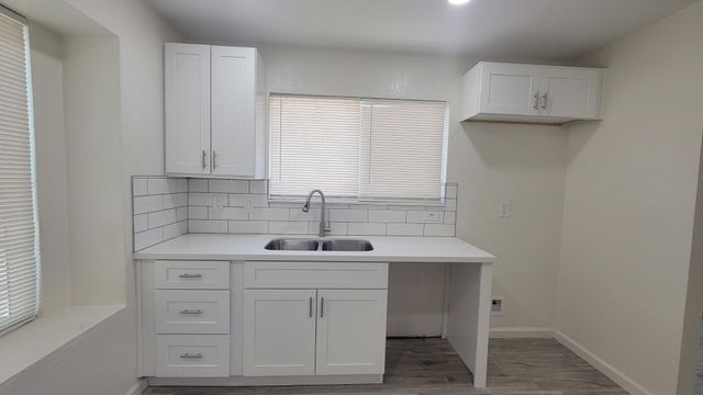 8739 W Indianola Avenue, Phoenix, AZ 85037
