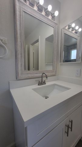 8739 W Indianola Avenue, Phoenix, AZ 85037