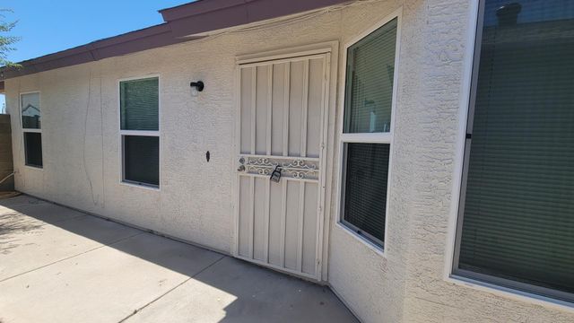 8739 W Indianola Avenue, Phoenix, AZ 85037