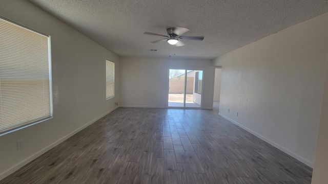 8739 W Indianola Avenue, Phoenix, AZ 85037