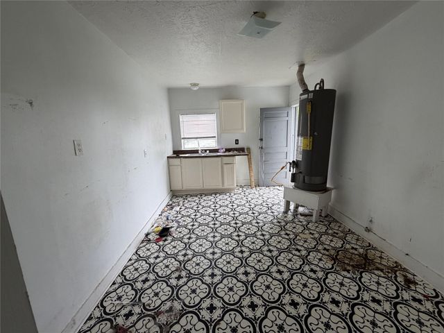 6601 Sidney Street, Houston, TX 77021