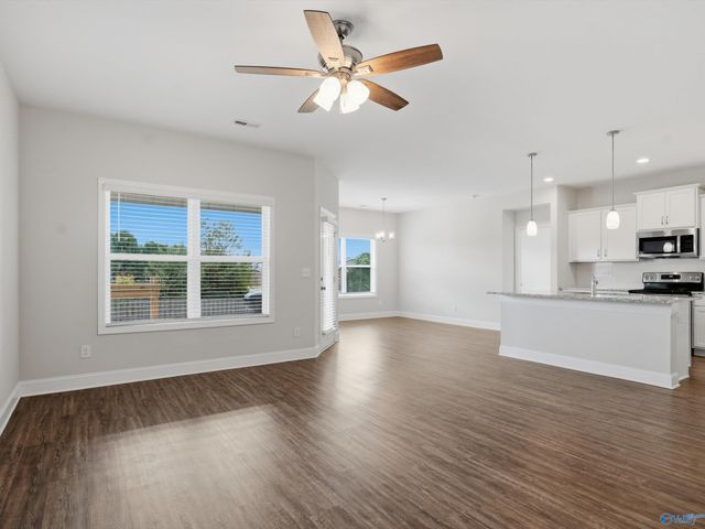 29540 Canoe Circle NW, Harvest, AL 35749