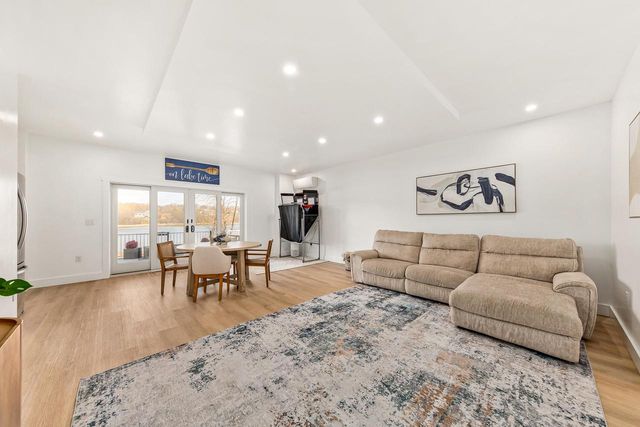 W5702 North DRIVE, Elkhorn, WI 53121