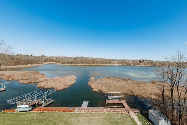 W5702 North DRIVE, Elkhorn, WI 53121