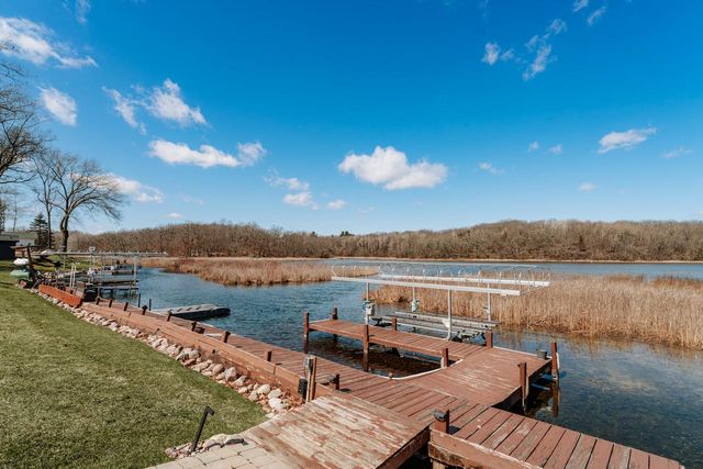 W5702 North DRIVE, Elkhorn, WI 53121