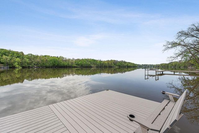 739 PARK STREET, Wrightstown, WI 54180