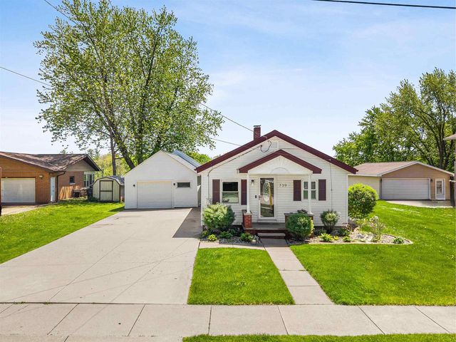 739 PARK STREET, Wrightstown, WI 54180