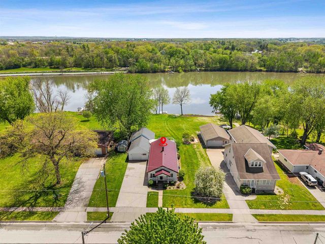 739 PARK STREET, Wrightstown, WI 54180