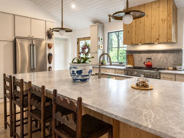 971 Cliffwood Drive, Mount Pleasant, SC 29464