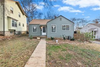 1329 E 82nd Street, Kansas City, MO 64131