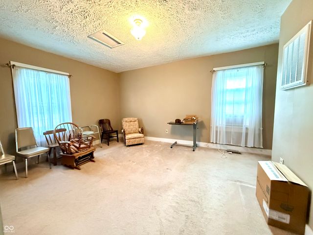 205 W Walnut Street, Waynetown, IN 47990