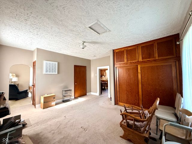205 W Walnut Street, Waynetown, IN 47990