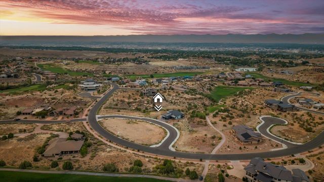 303 Meridian Loop, Grand Junction, CO 81507