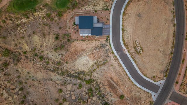 303 Meridian Loop, Grand Junction, CO 81507